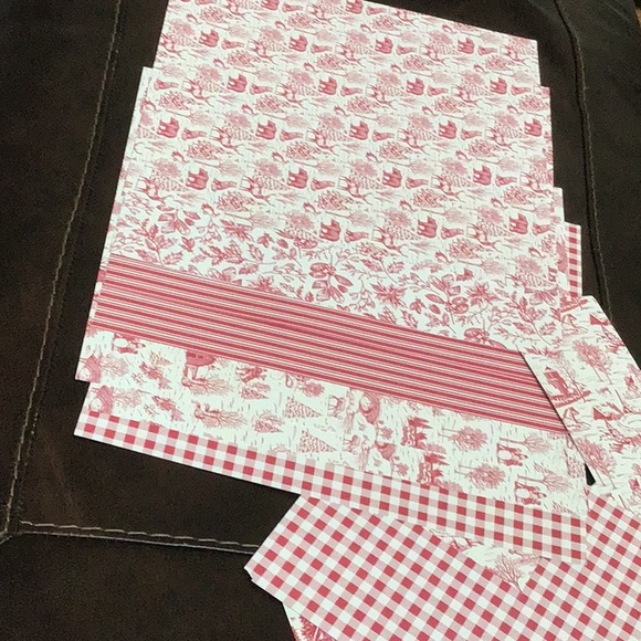 Stampin Up! Toile Tidings 12" X12" SPECIALTY DESIGNER SERIES PAPER - Picture 2 of 5